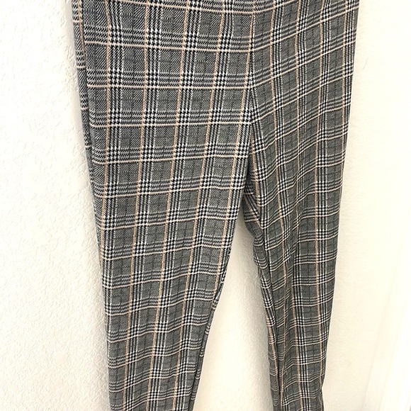 tight plaid pants/leggings from F21! - Picture 3 of 5